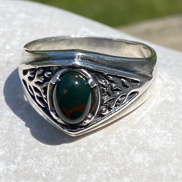 Tree of life Ring .925 Sterling Silver w/ genuine Bloodstone gem USA - Picture 2 of 10